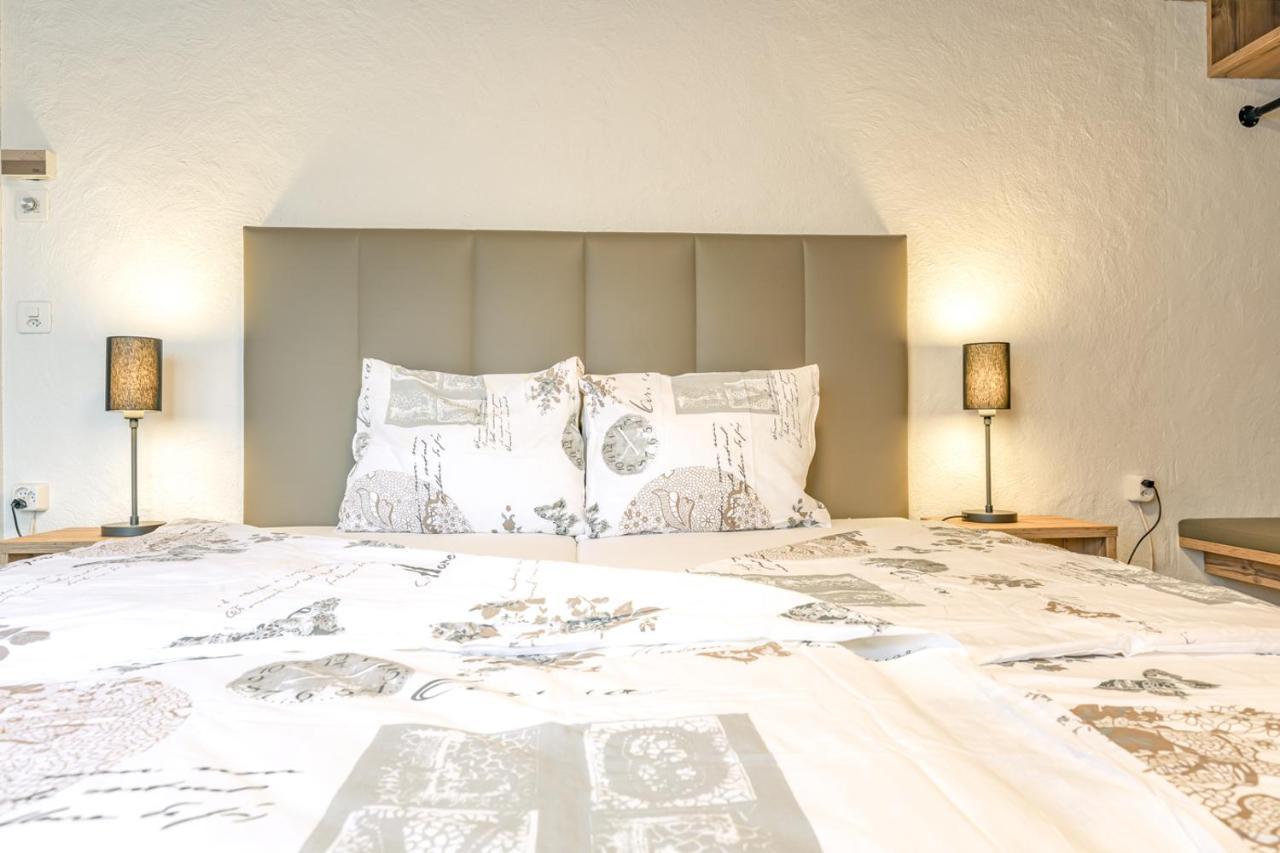 Apartment Eiger - Aare Jungfrau Ag Гриндельвальд Экстерьер фото